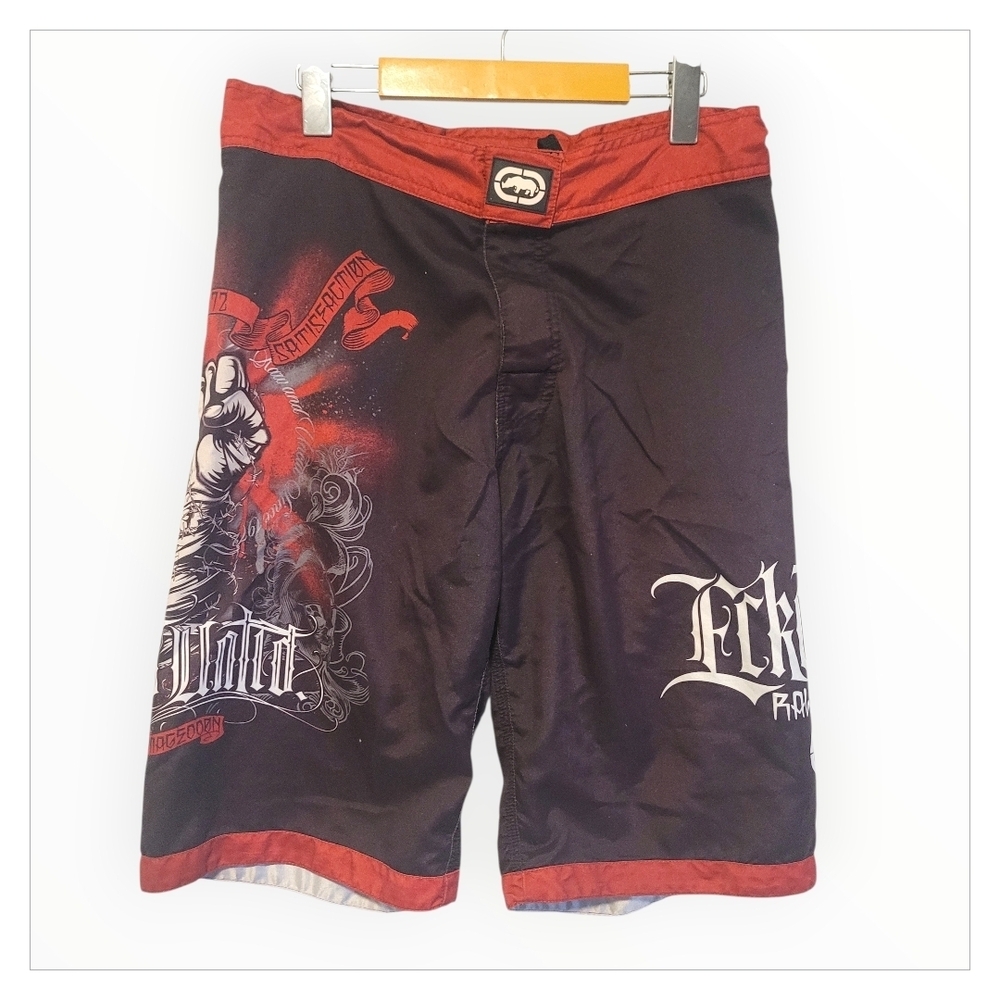 Ecko Unltd MMA Board Shorts Black Red Graphic Fight Shorts Size 30 - Picture 2 of 7